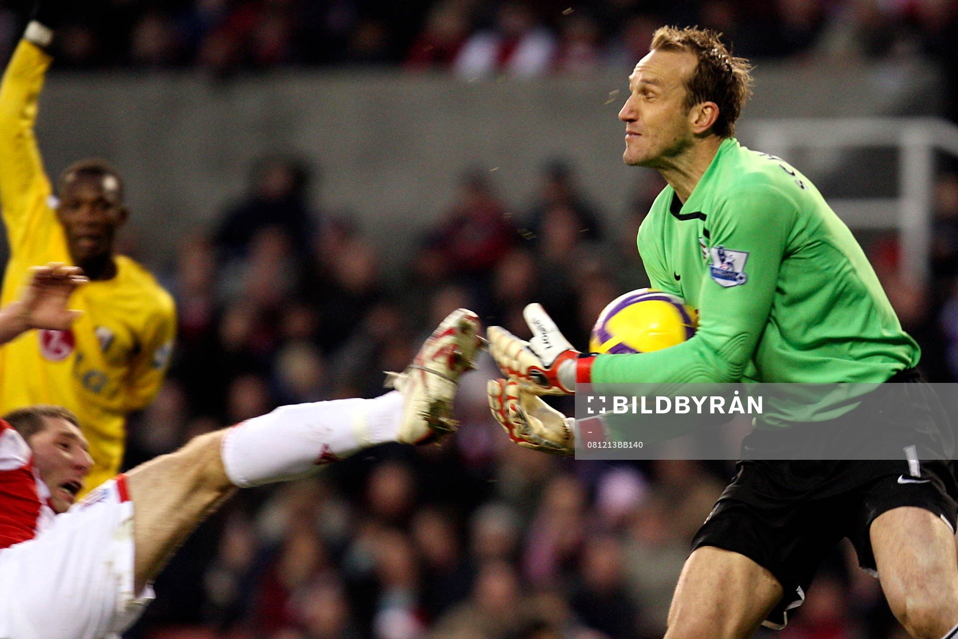 Mark Schwarzer, målvakt, Fulham, räddning