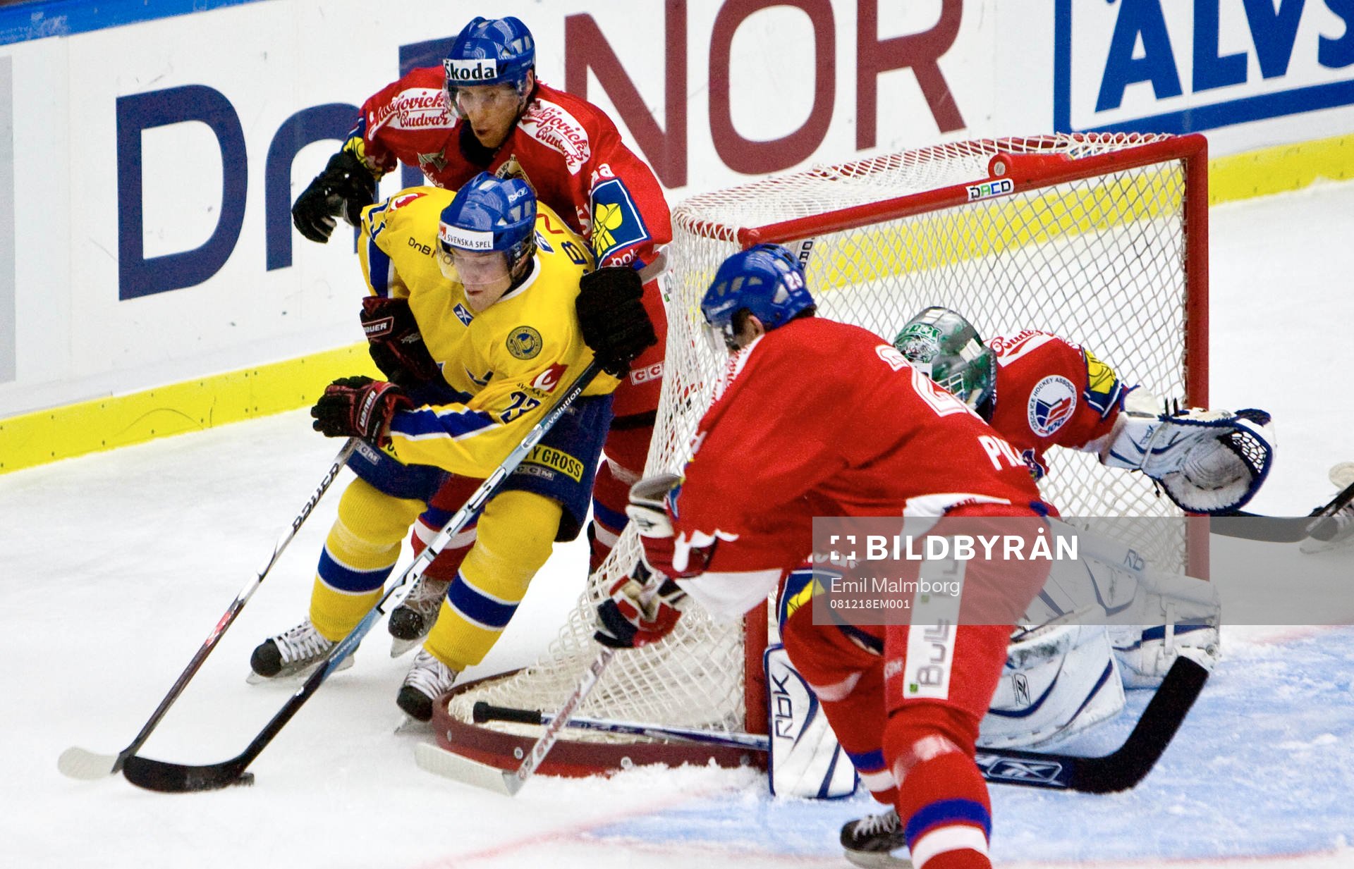 Linus Omark, Sverige