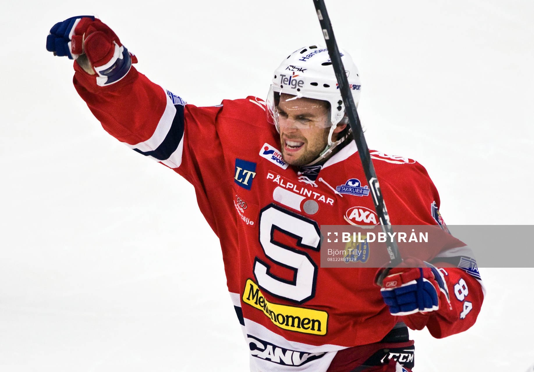 Dragan Umicevic, Södertälje gjorde segermålet 2-1. Jubel