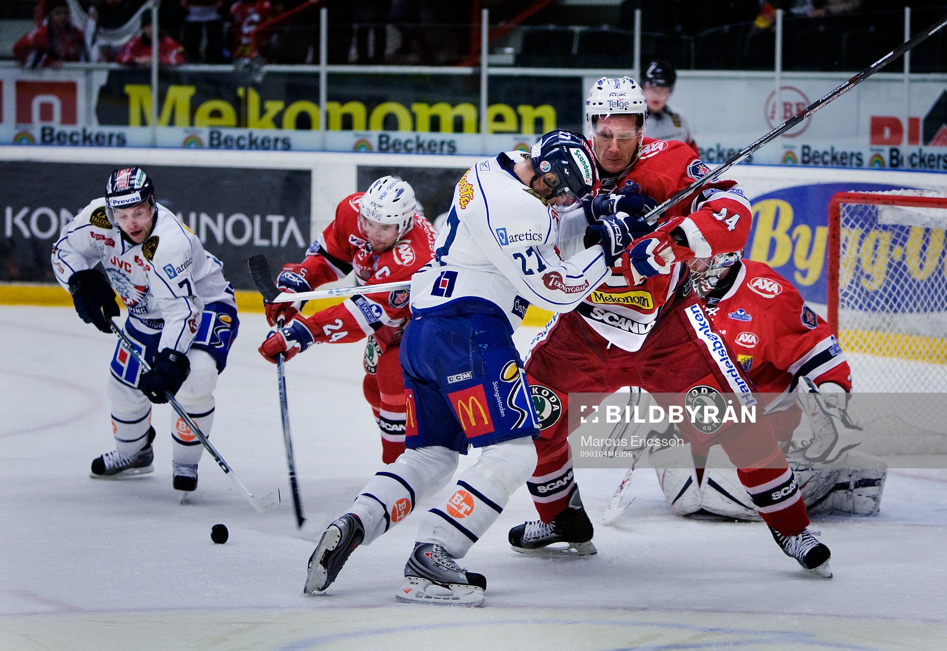 Jaroslav Hlinka, Linköping snor pucken medans Jan Hlavac,