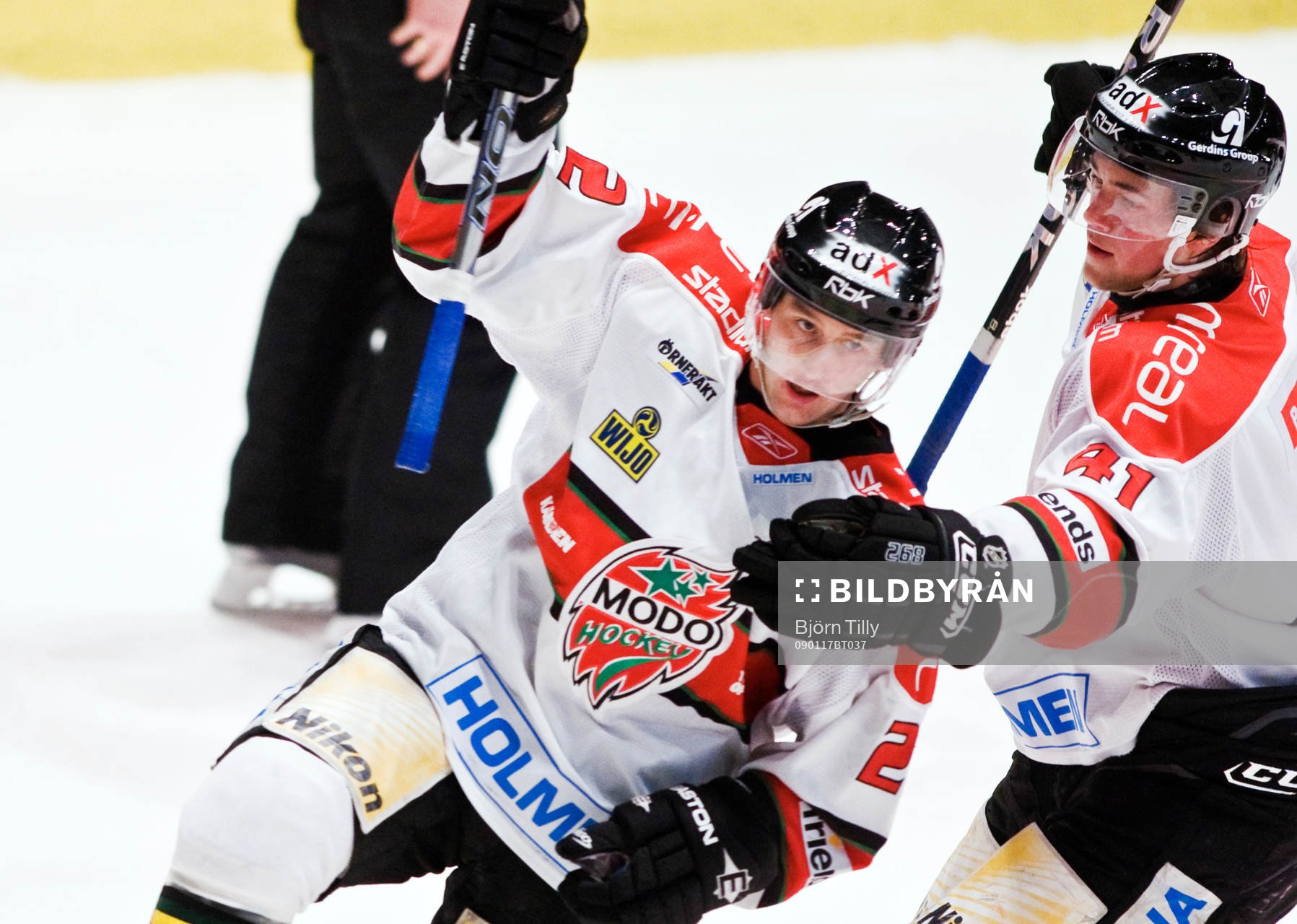 Patrick Yetman, och Victor Hedman, Modo, jubel