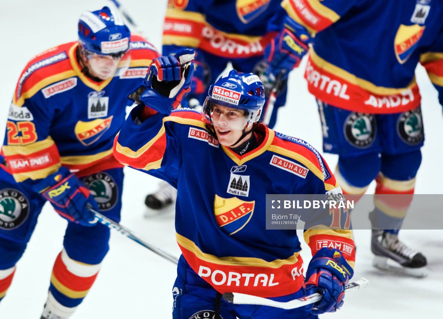 Niklas Anger, jubel