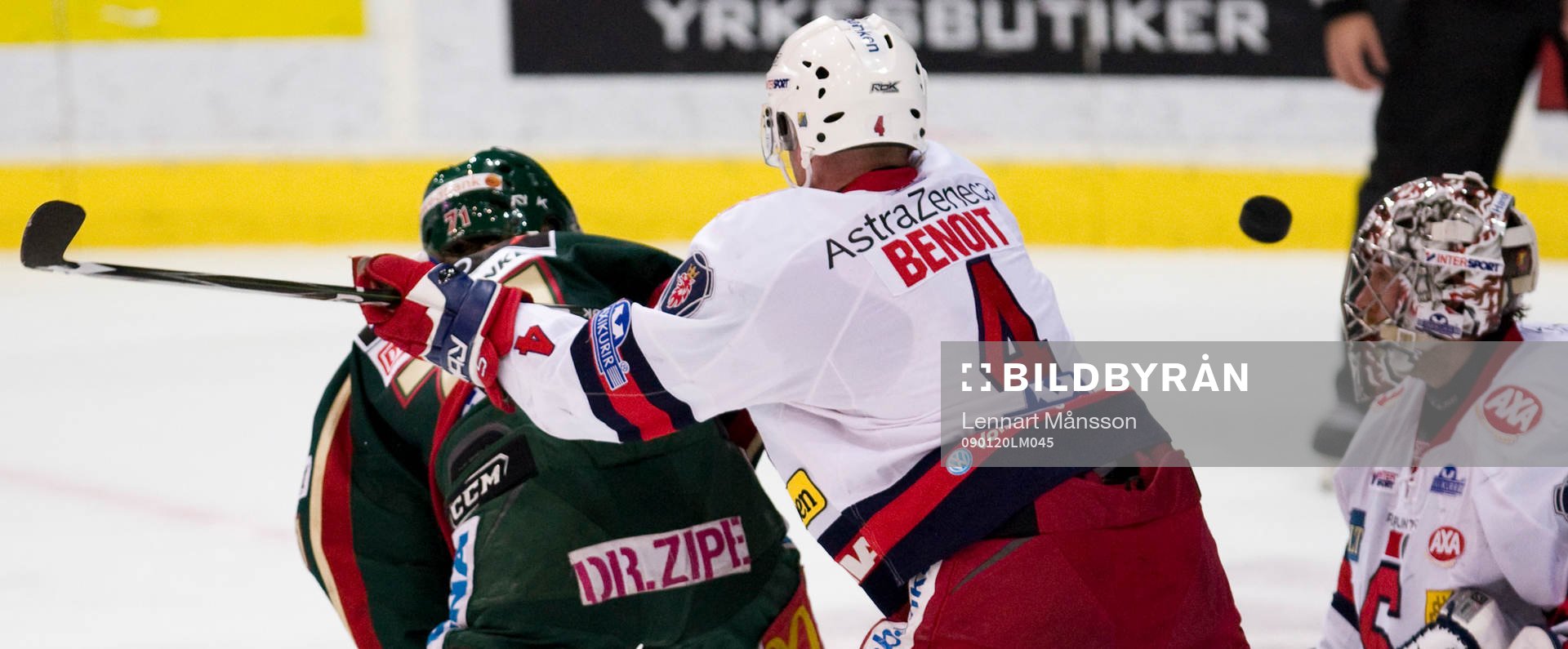 2-1 Tomi Kallio, som lobbar över Björn Burling, André