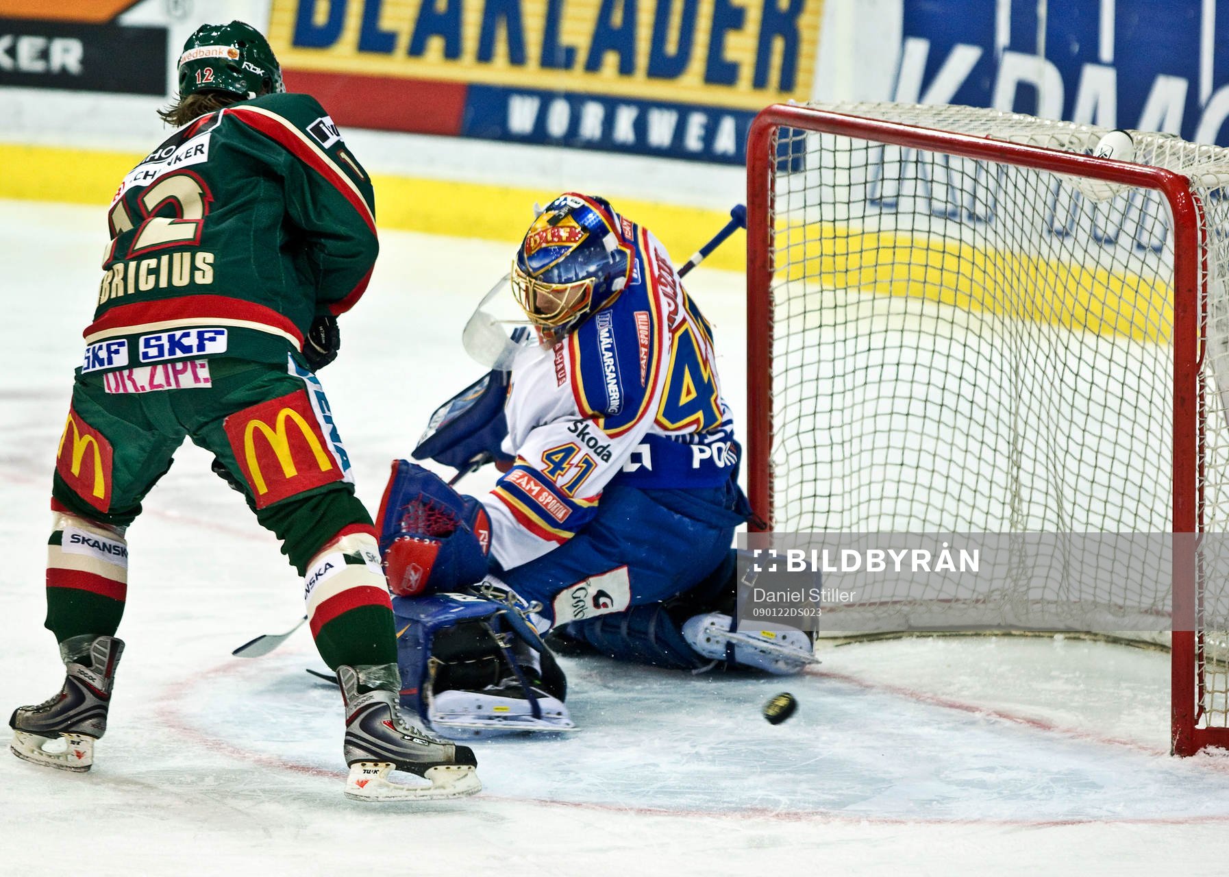 Karl Fabricius,  Frölunda. Gustaf Wesslau, målvakt,