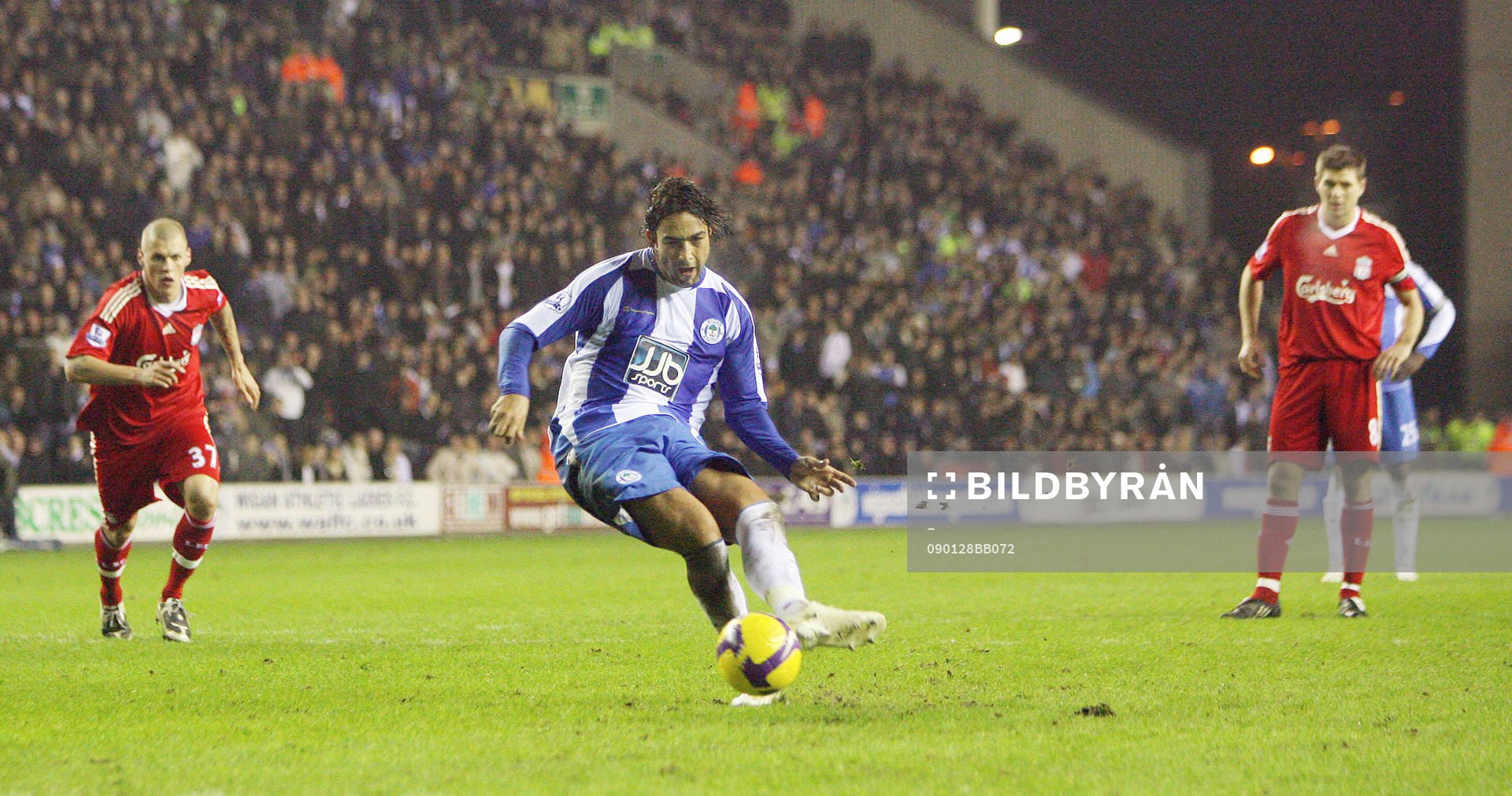 Mido, Wigan
