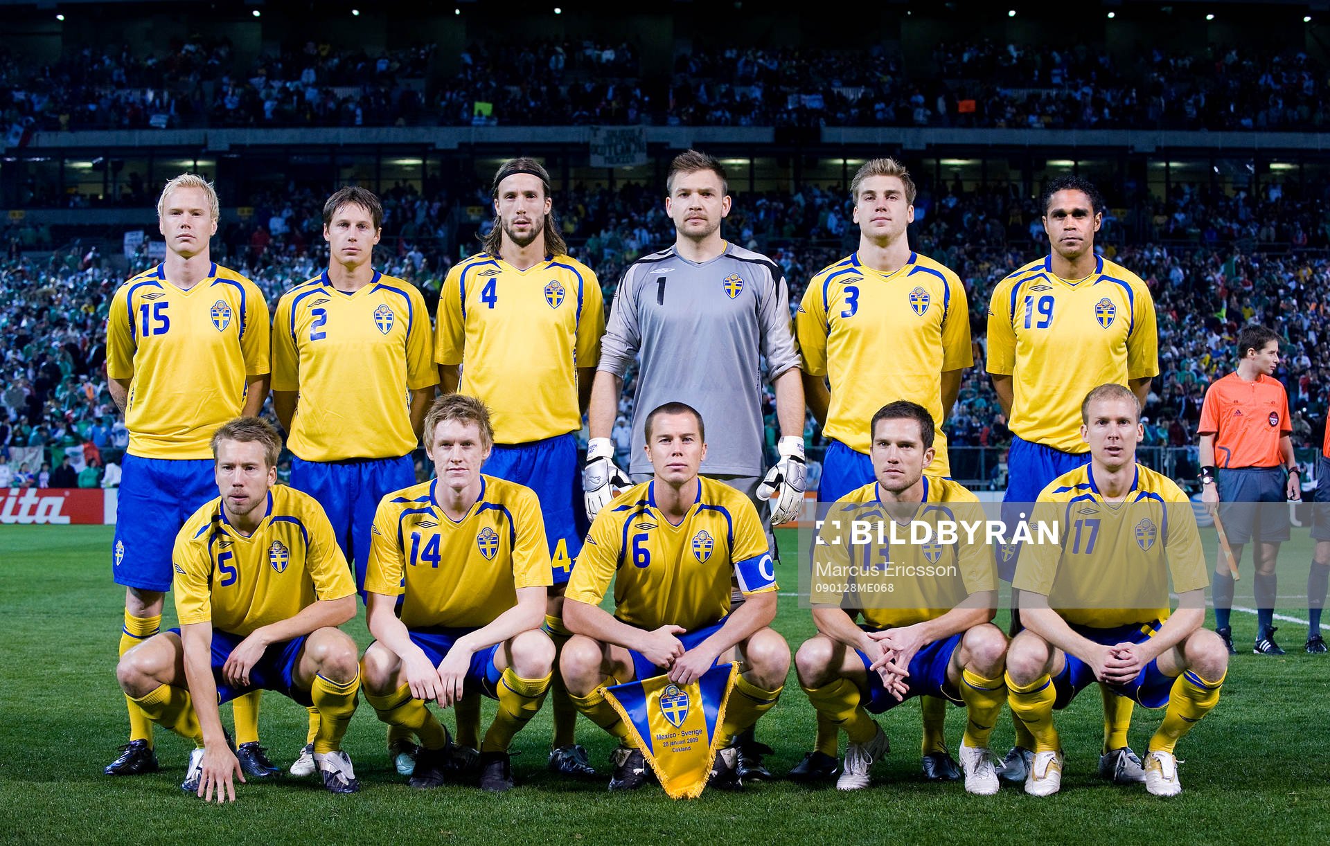 Lagbild, startelva, Bak fr.v. Alexander Farnerud, Patrik