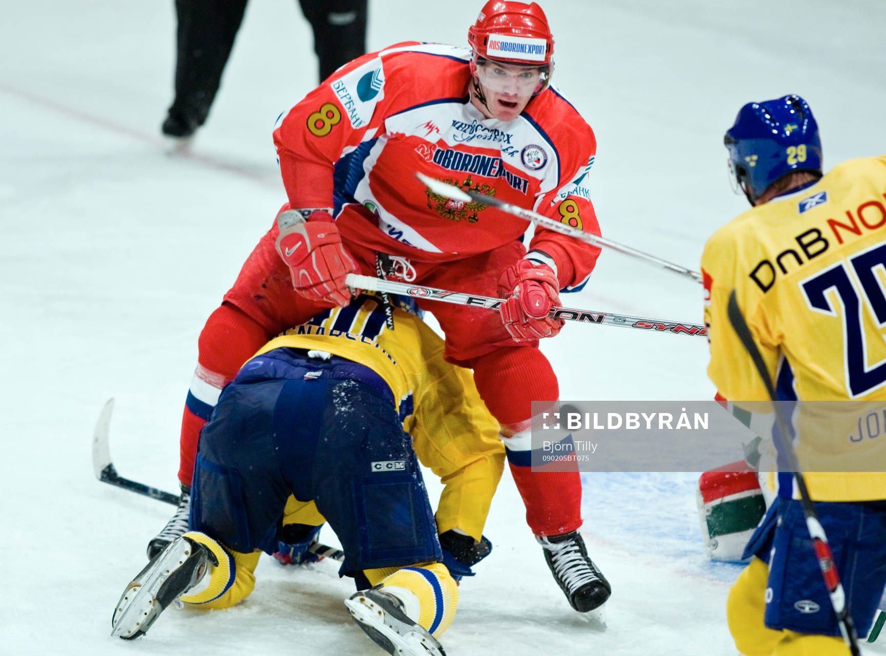 Alexey Mikhnov, Ryssland