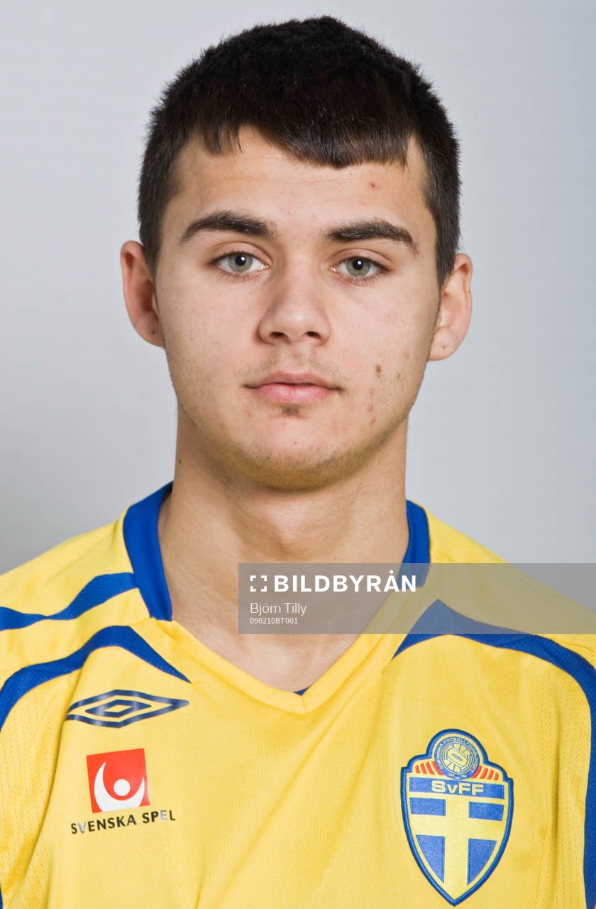Edis Djugumovic, Sverige