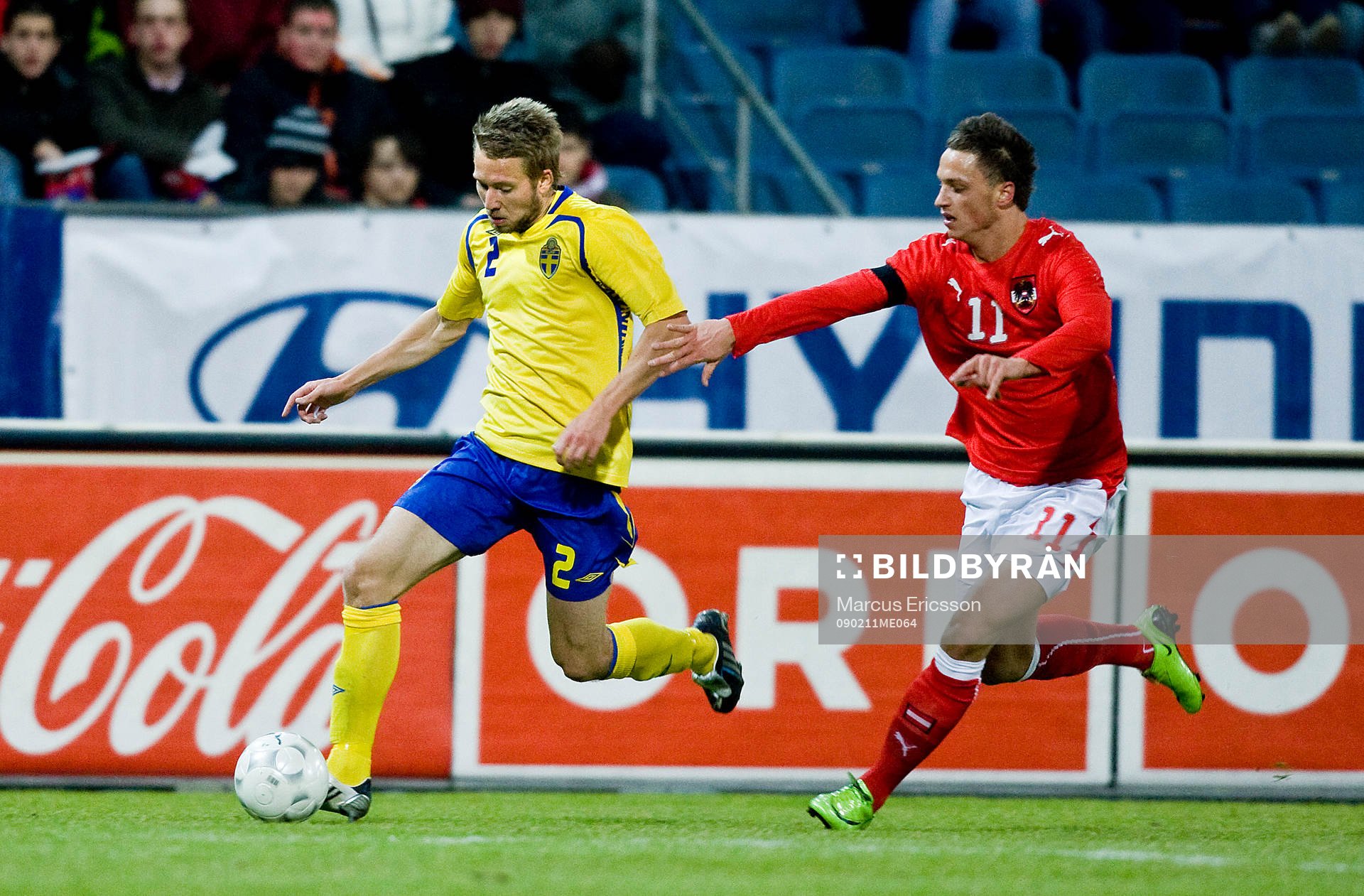 Adam Johansson, Sverige jagas av Marko Arnautovic,