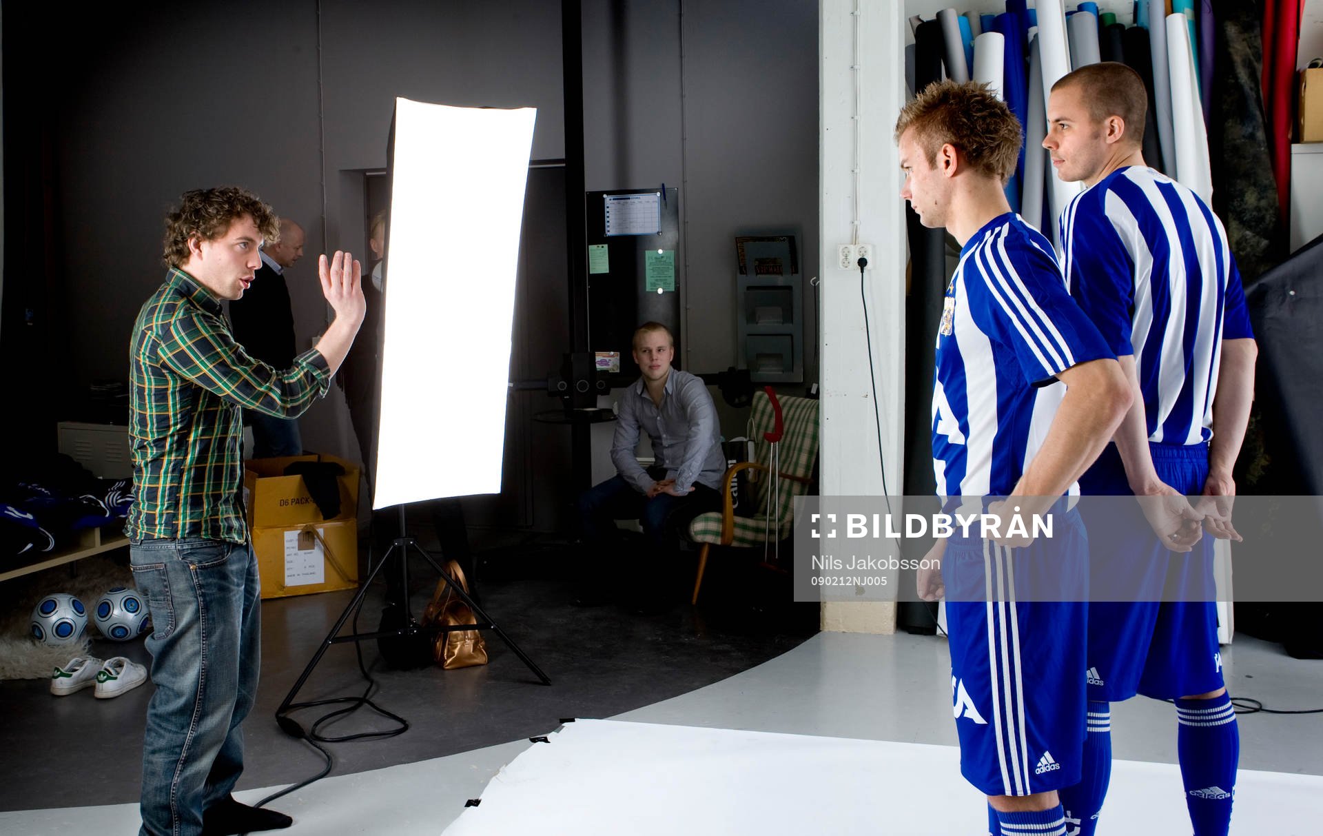 IFK Göteborgs spelare fotas i studio för Adidas. Fotograf