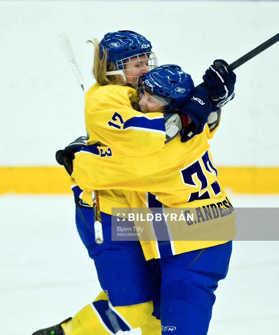 Isabelle Jordansson,  och Gunilla Andersson, jubel, glädje