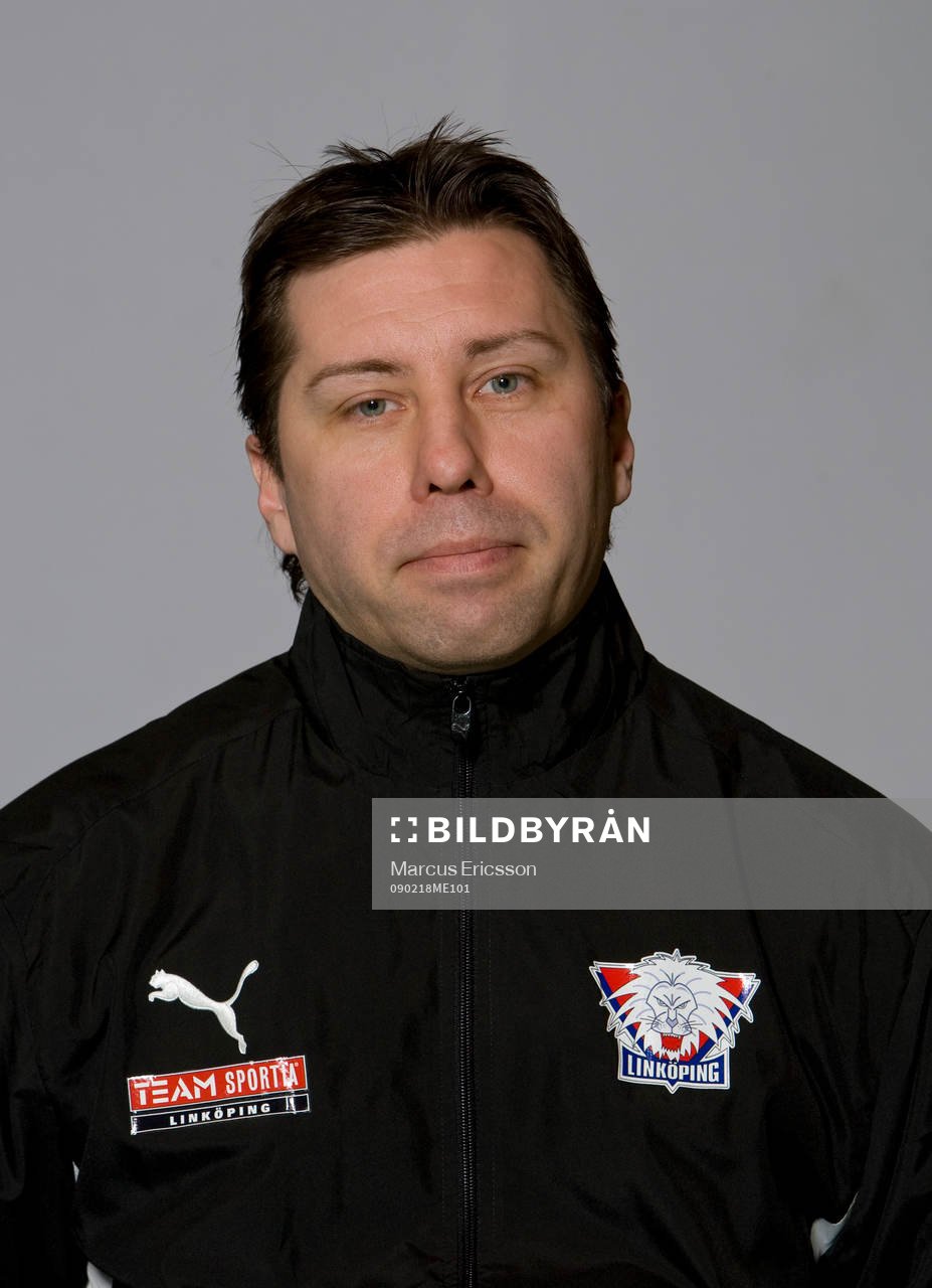 Joakim Karlsson, material