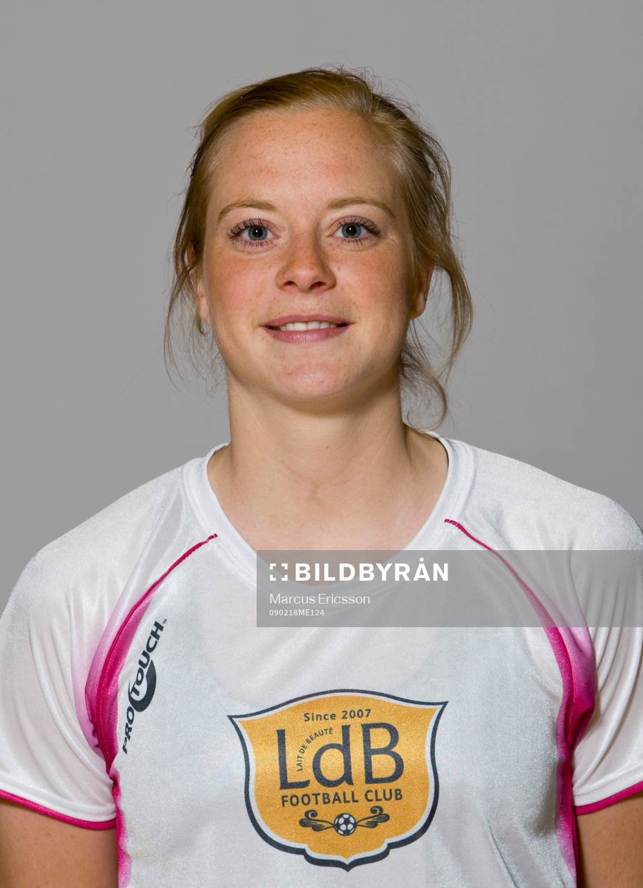 Dóra Stefánsdóttir