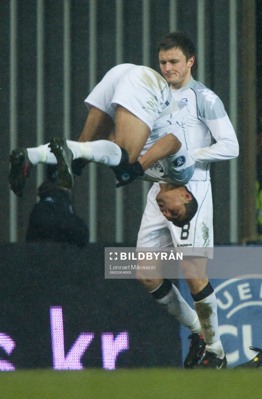 1-1 Ailton Almeida (f.d. Örgryte) som gör en dubbel volt