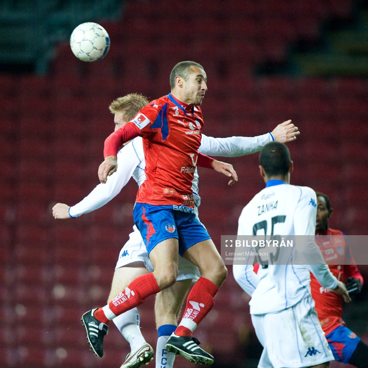 Henrik Larsson nickduell med Peter Larsson
