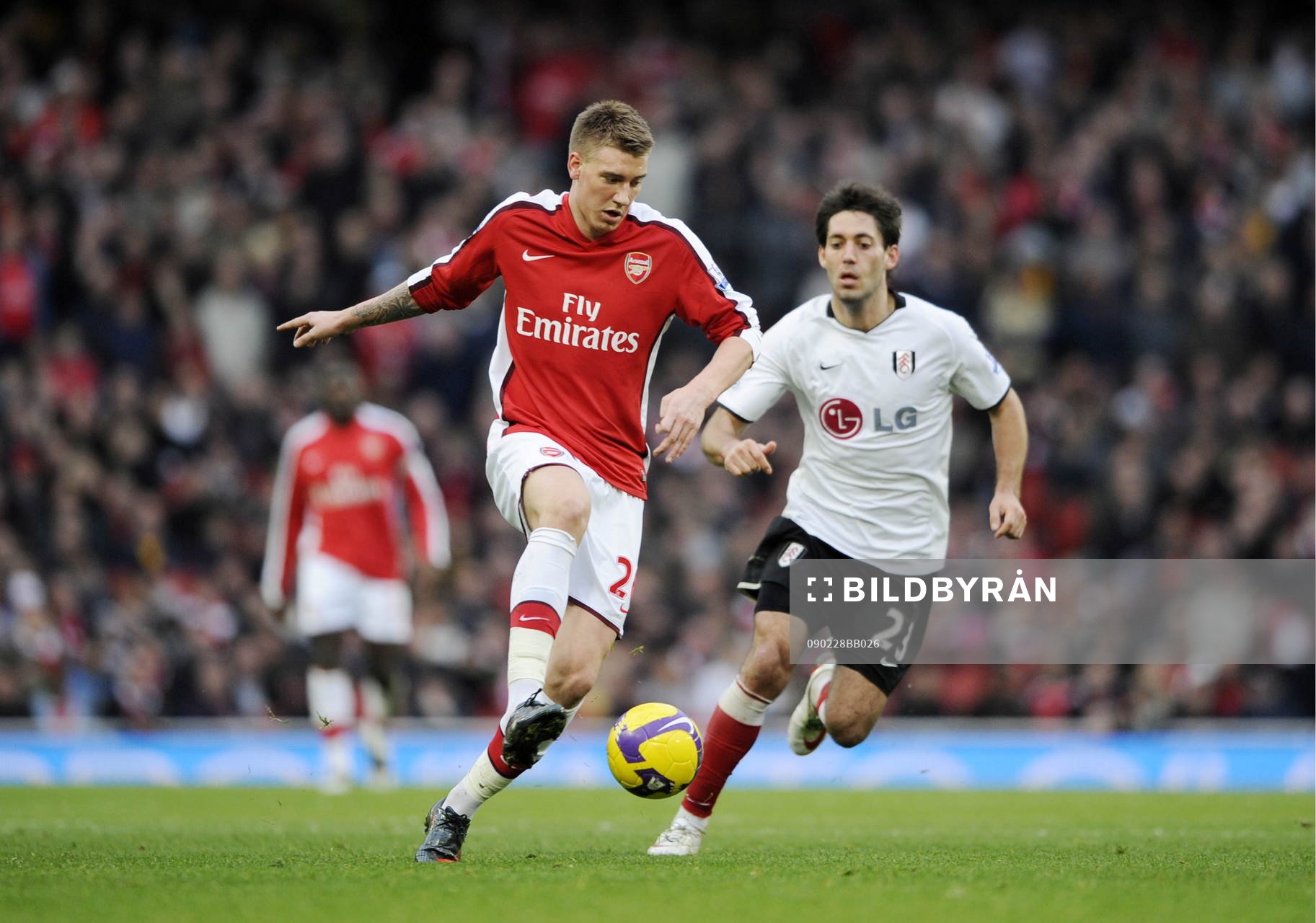 Nicklas Bendtner, Arsenal och Clint Dempsey, Fulham
