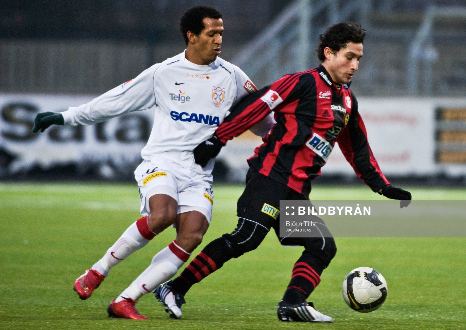 Pablo Pinones Arce, Brommapojkarna