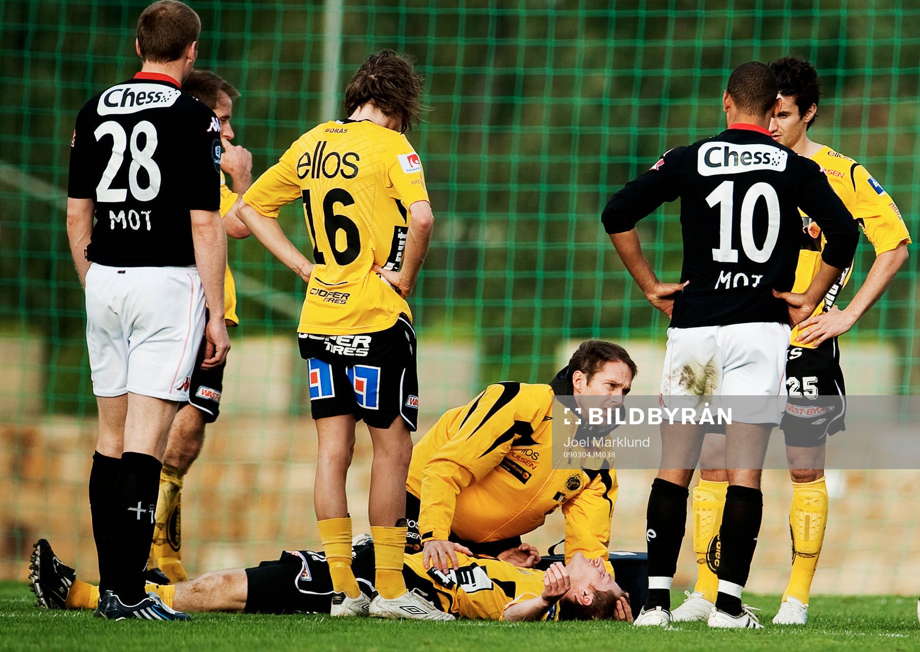 Daniel Mobaeck, Elfsborg, skadades i andra halvlek. Skada