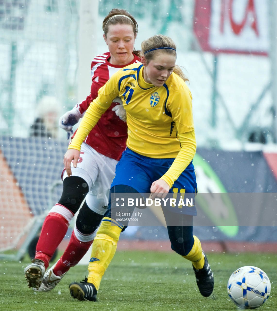 Fotboll, F17/92, flickor, Träningslandskamp, Sverige -