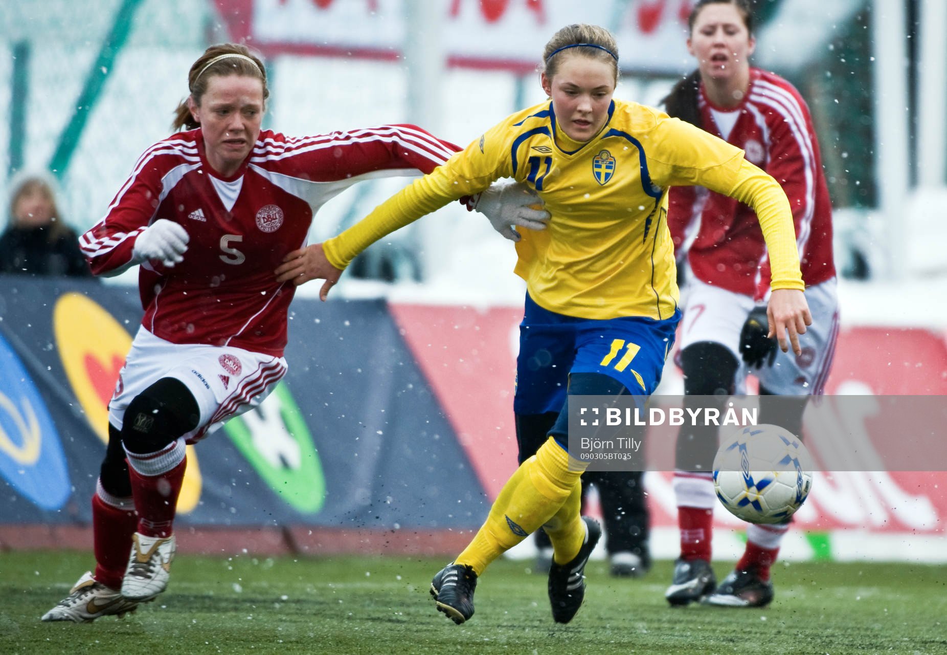 Fotboll, F17/92, flickor, Träningslandskamp, Sverige -