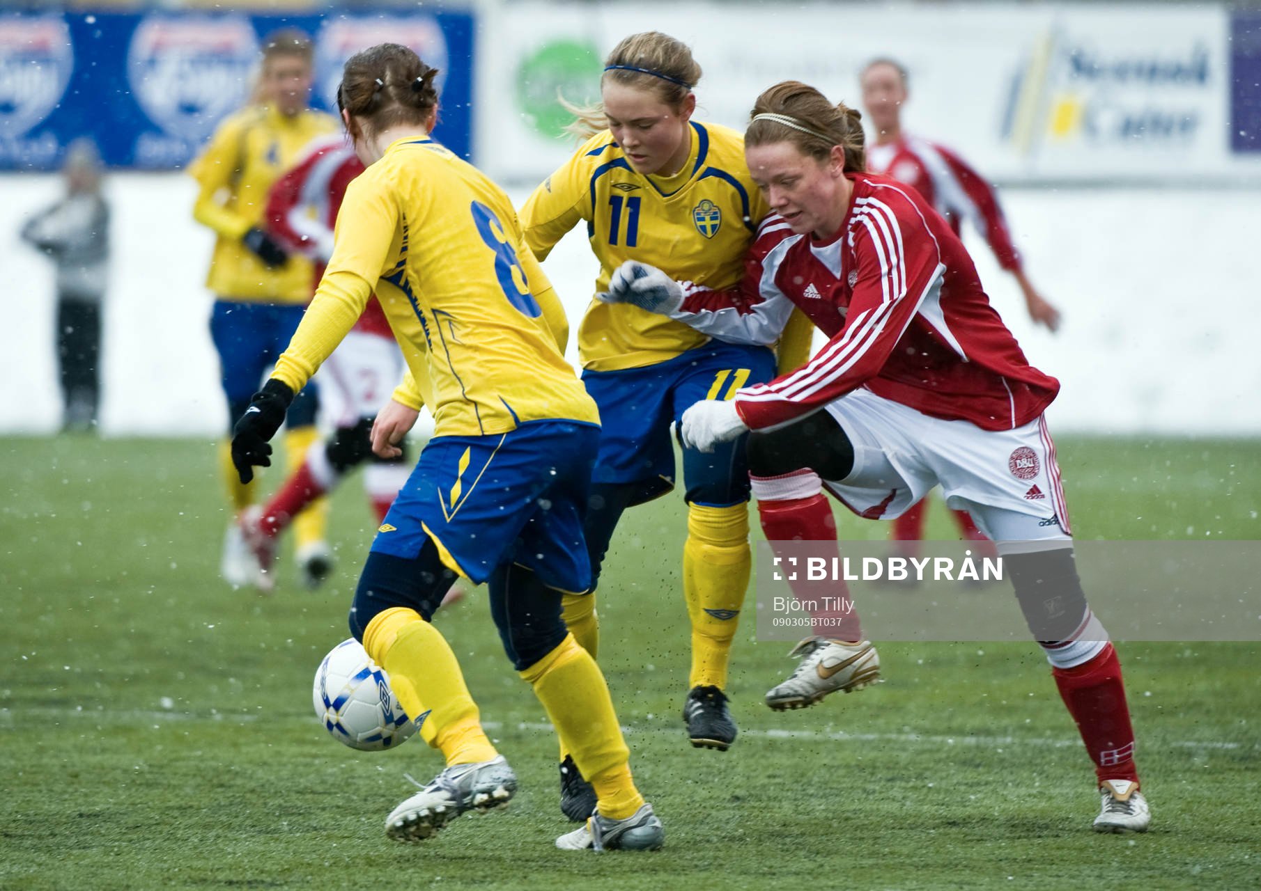 Fotboll, F17/92, flickor, Träningslandskamp, Sverige -