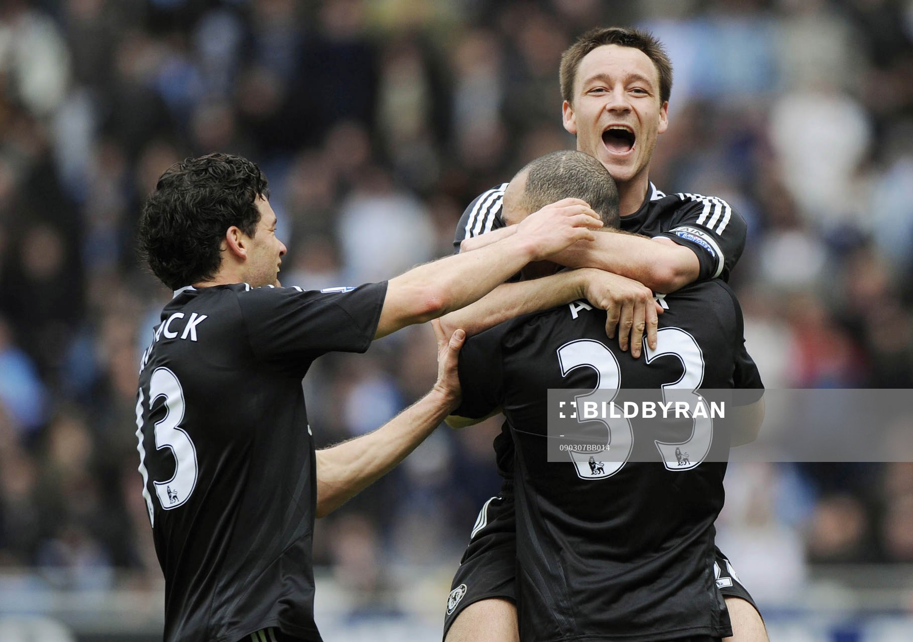 John Terry, glädje och jubel över andra målet för