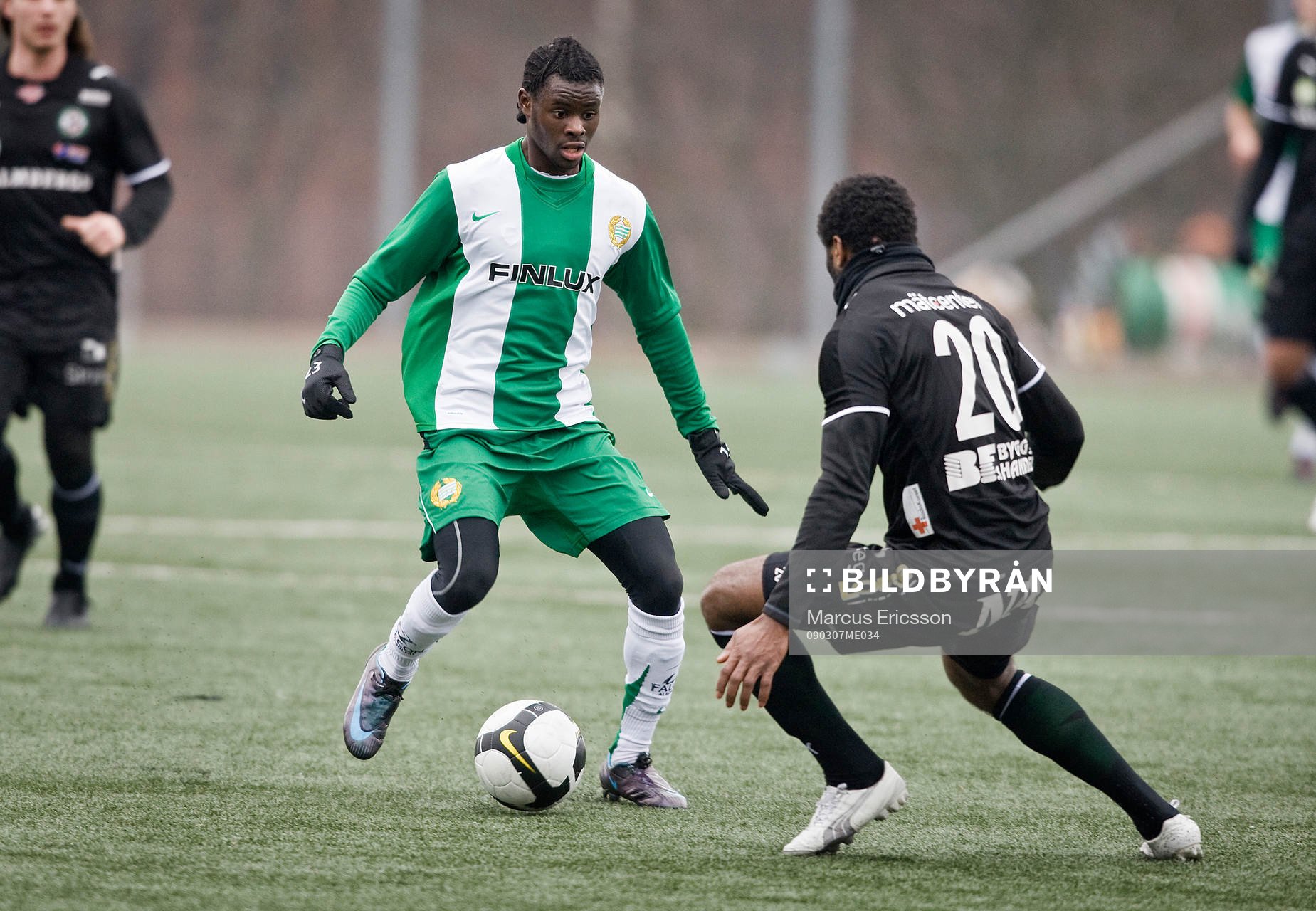Maic Sema, Hammarby utmanar Samuel Wowoah, Örebro