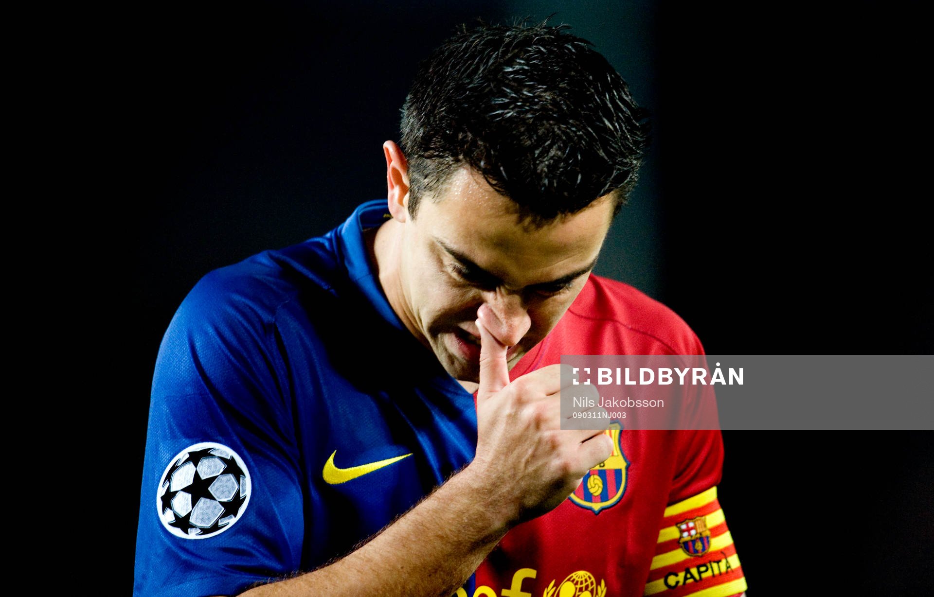 Xavi Hernandez, Barcelona snyter sig