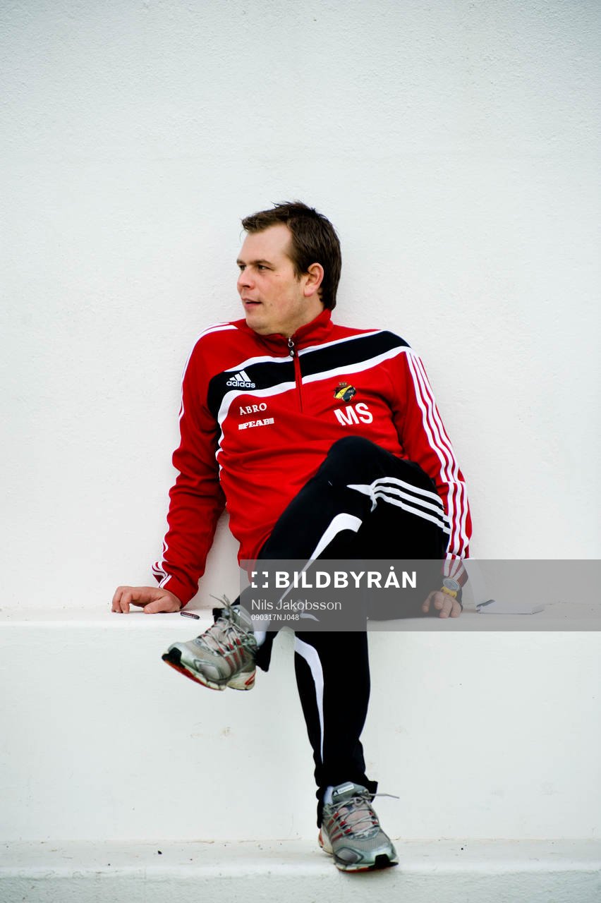 Mikael Stahre tränare