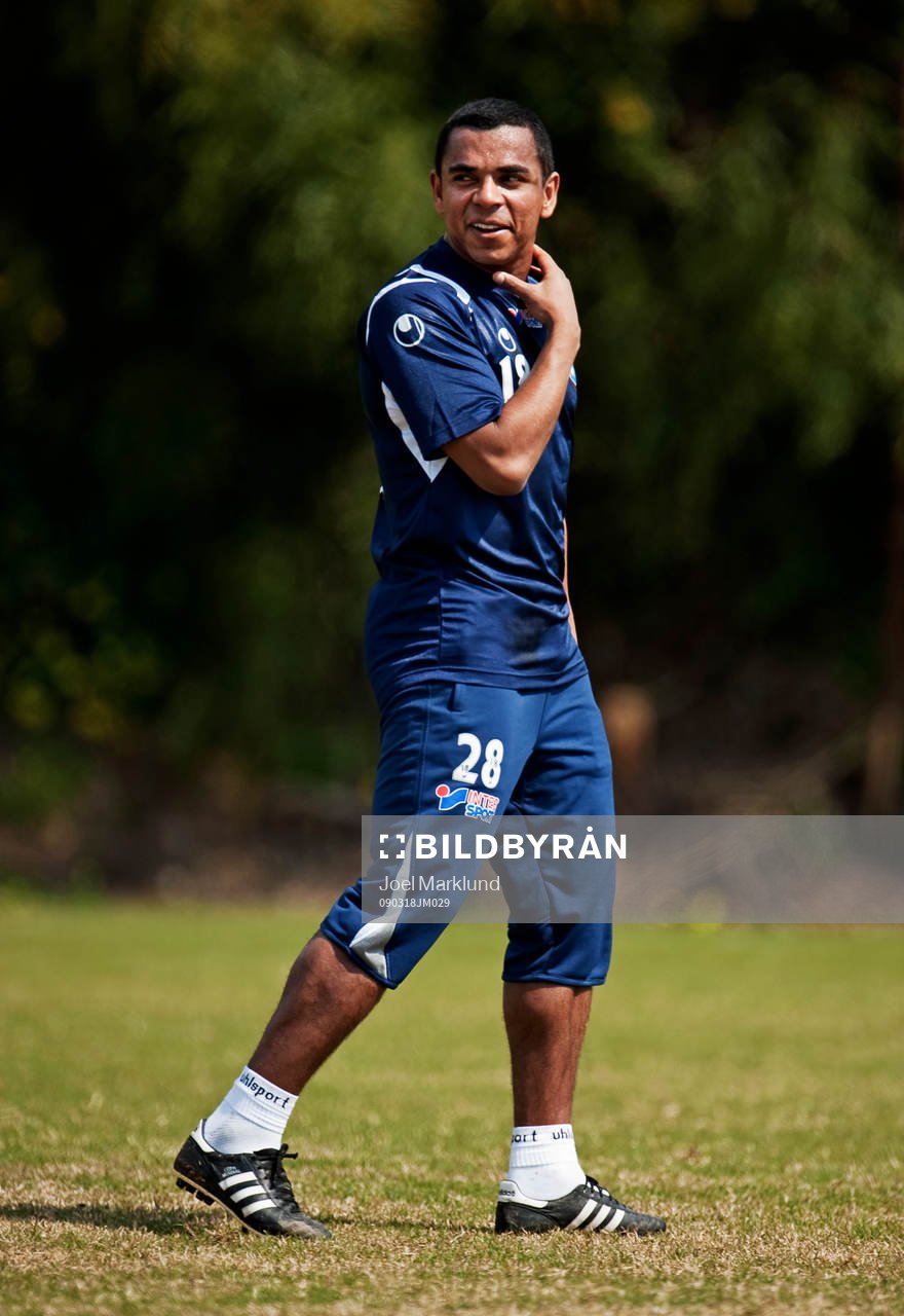 Álvaro Santos
