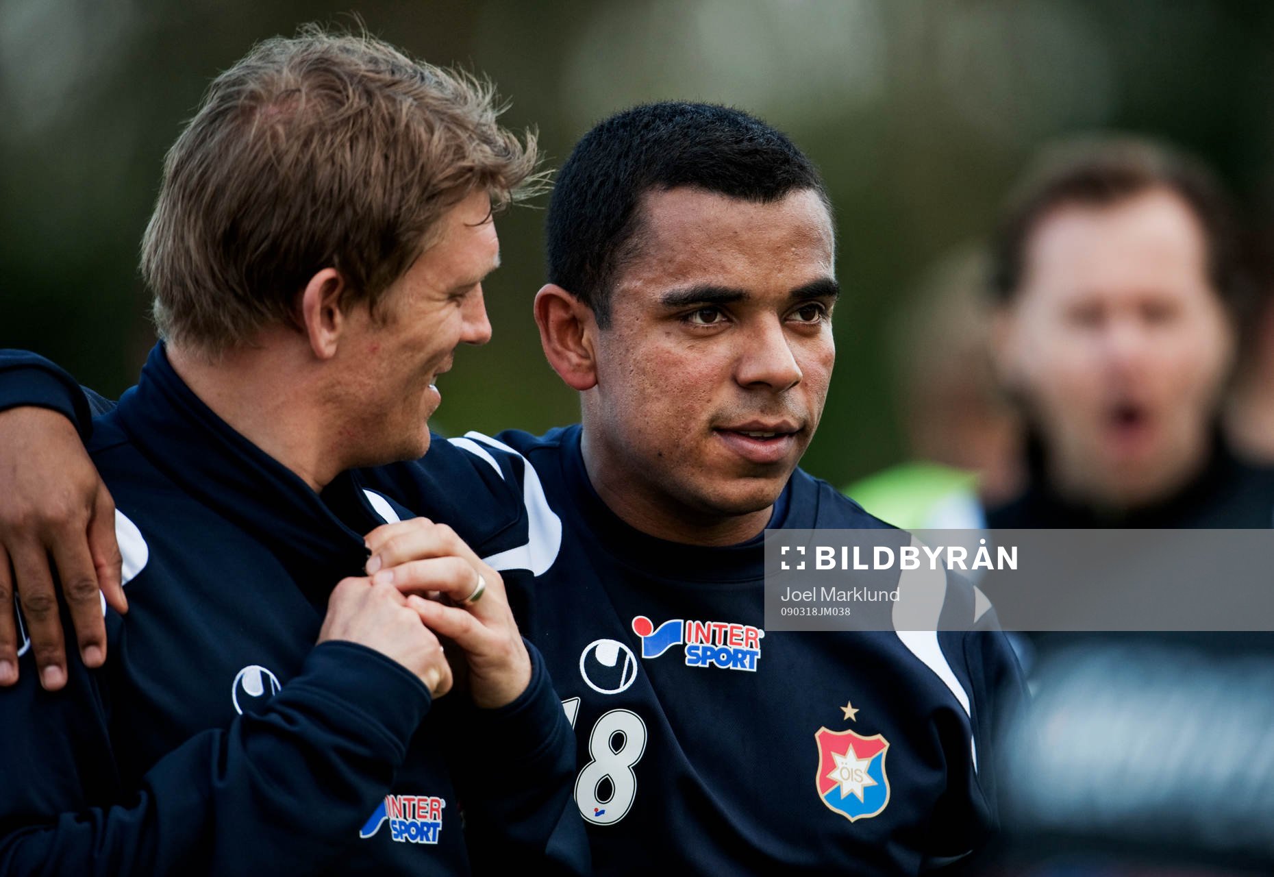 Marcus Allbäck och Álvaro Santos