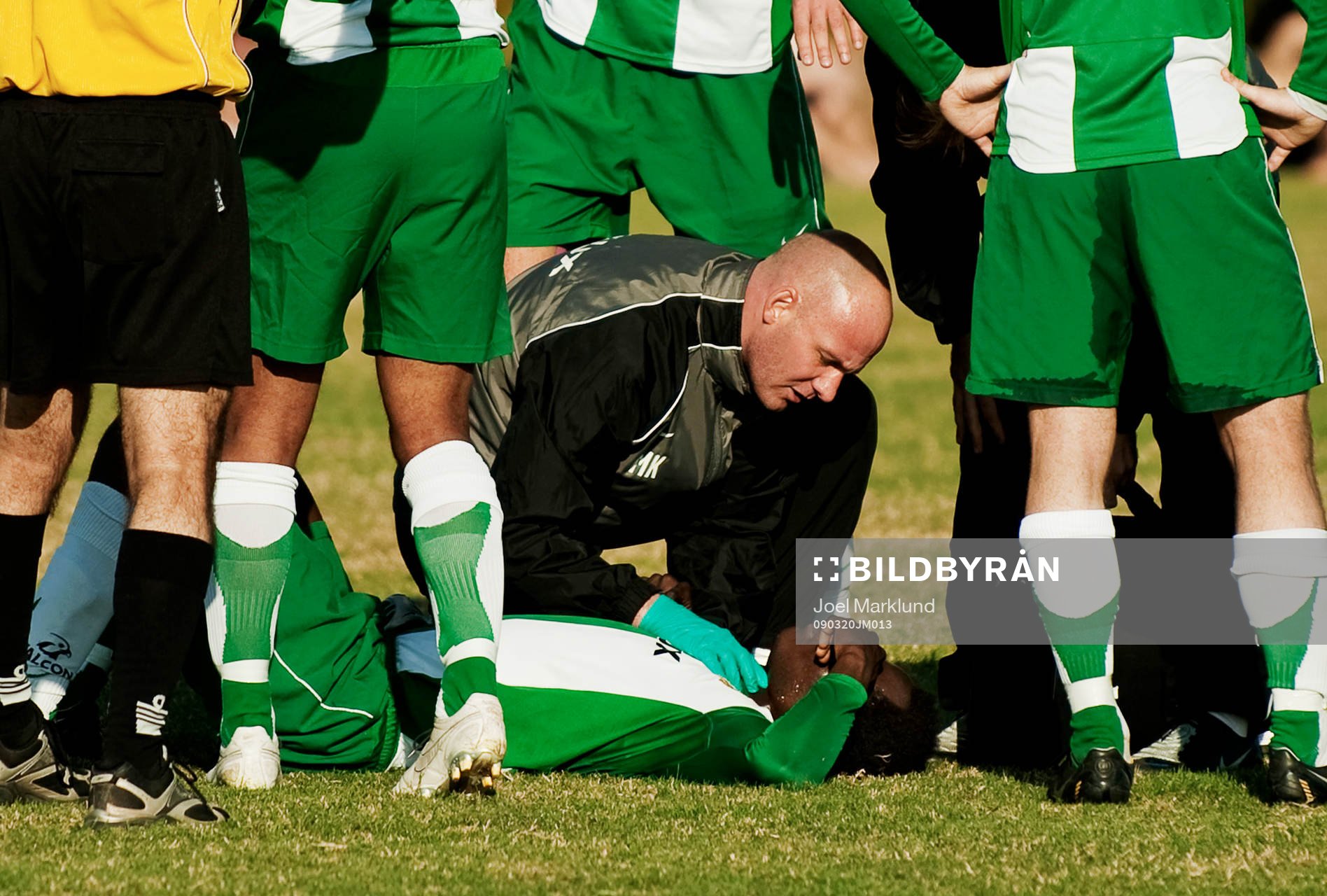 Monday James, Hammarby, ligger skadad