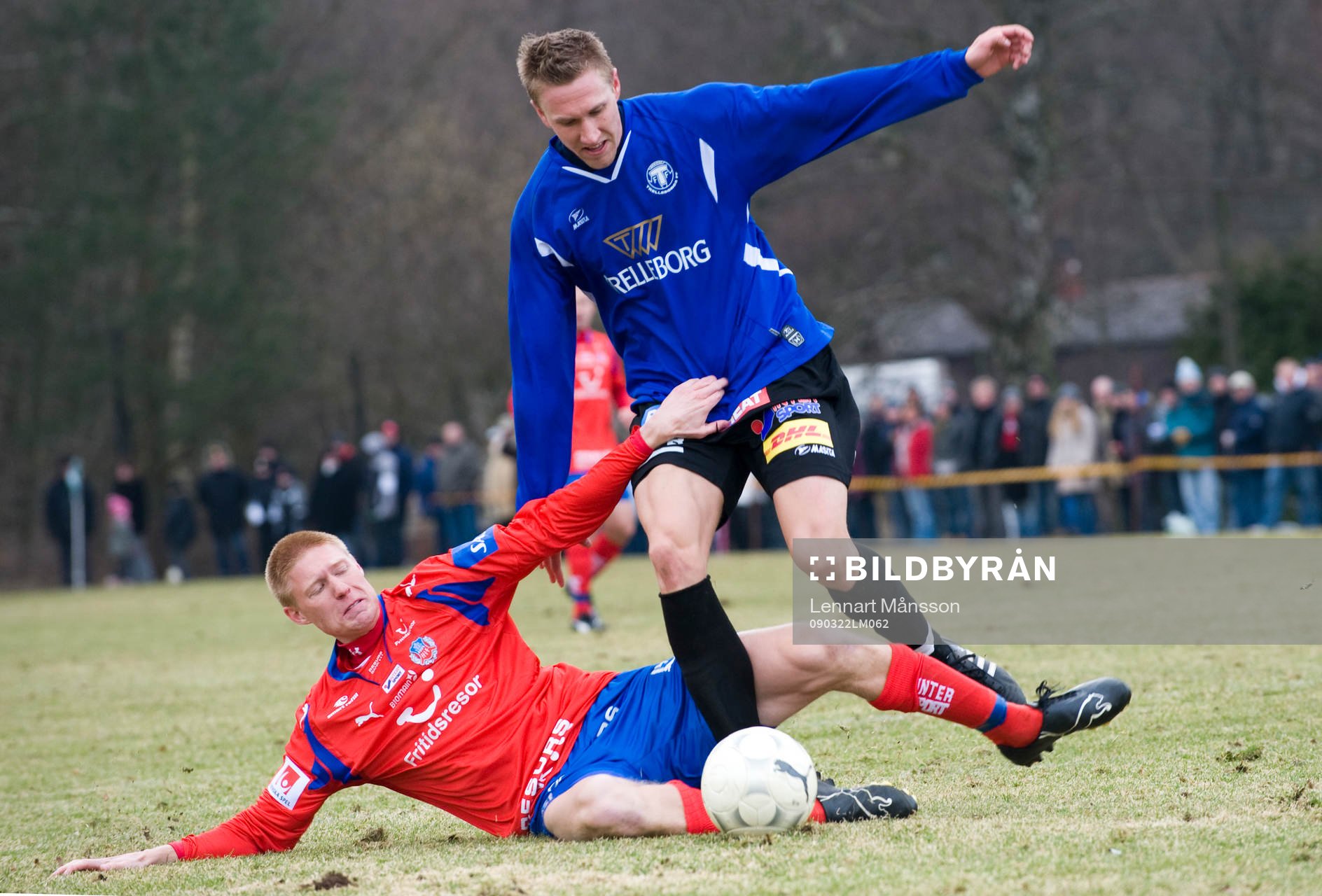  Mål, Marcus Pode gör sitt andra mål när han glider ur Markus Holgersson bensax.