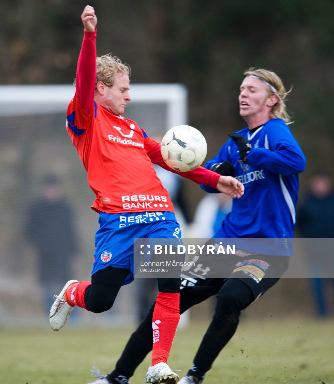 Erik Sundin, Helsingborg, mot en f.d. lagkamrat i Trelleborg