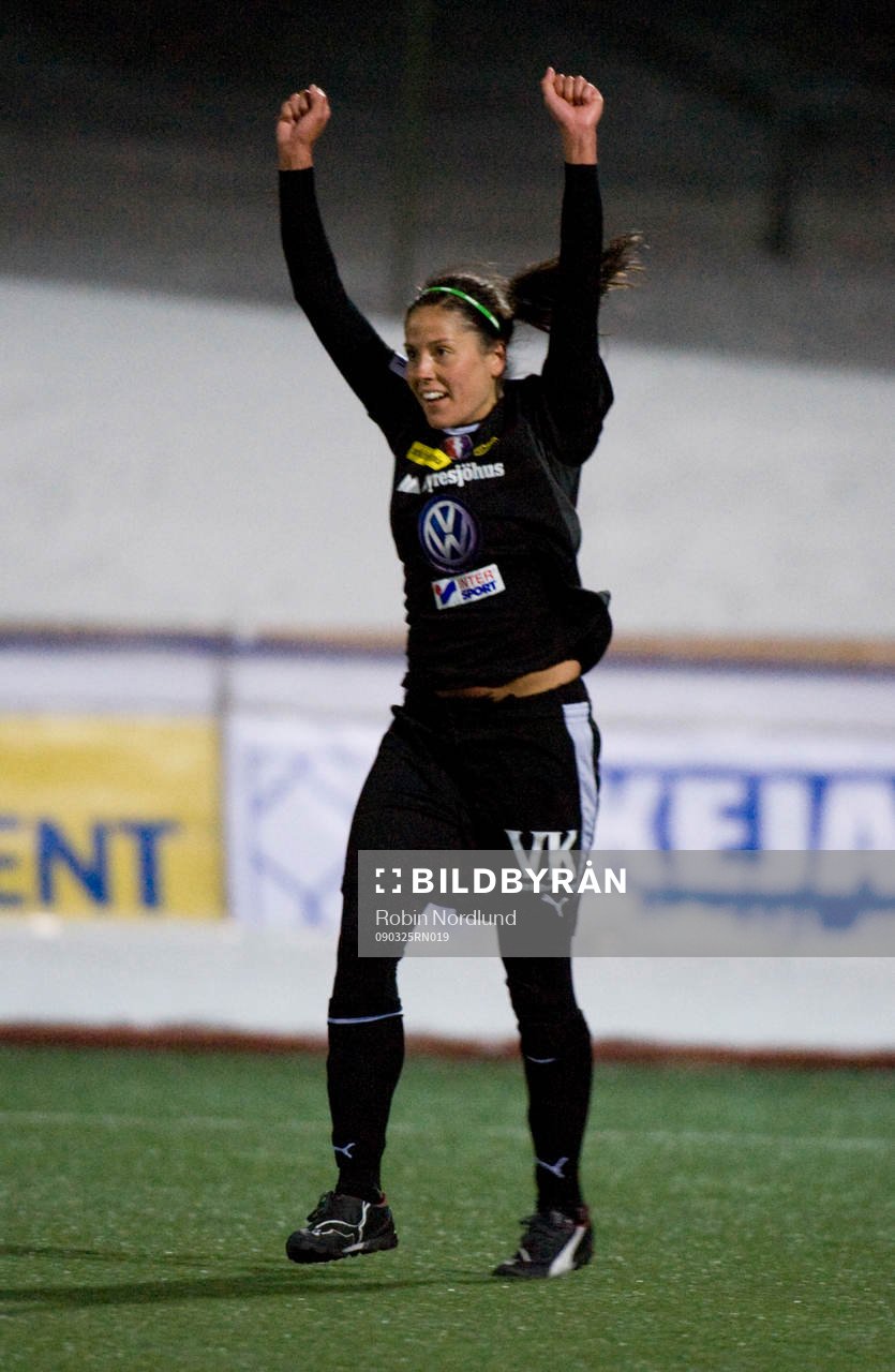 Madelaine Edlund, jubel