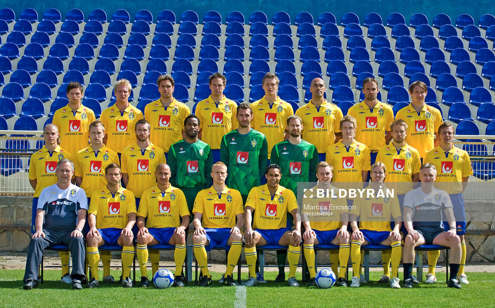 Bak fr.v; Marcus Berg, Petter Hansson, Johan Elmander,