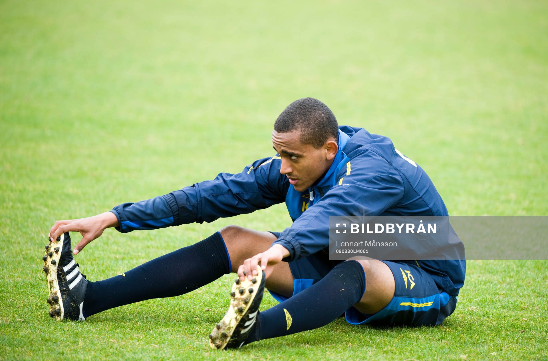 Walid Atta stretchar