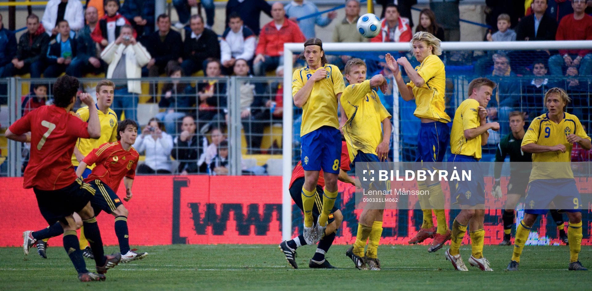 Gustaf Svensson, Pontus Wernbloom och Ola Toivonen. Mur,