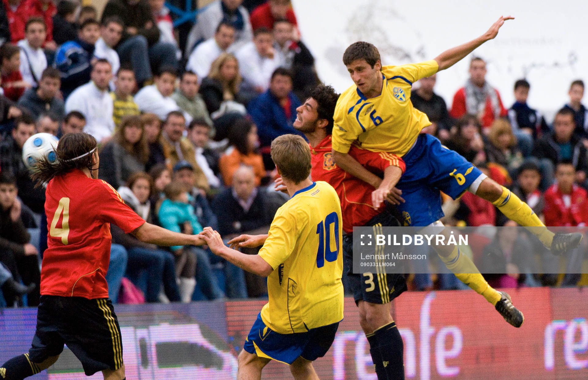 Gabriel Özkan, Sverige, nick