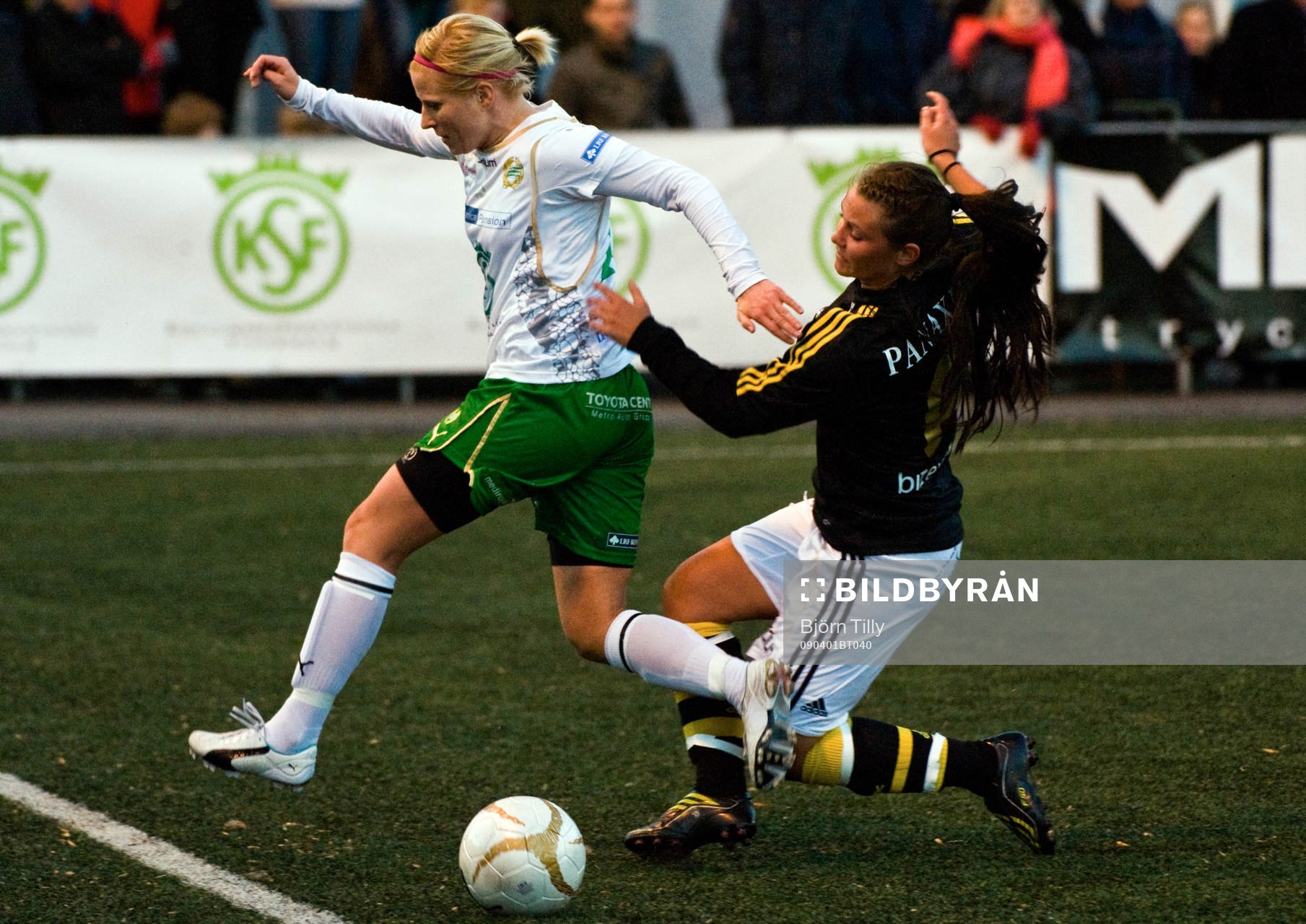  Annica Svensson, Hammarby och Emelie Karlssson Wedin, AIK.