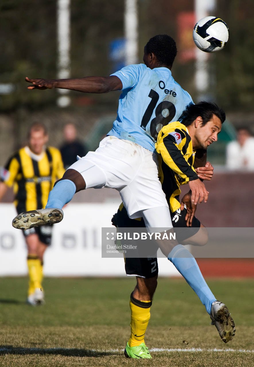 Edward Ofere, Malmö. Johan Lind, Häcken