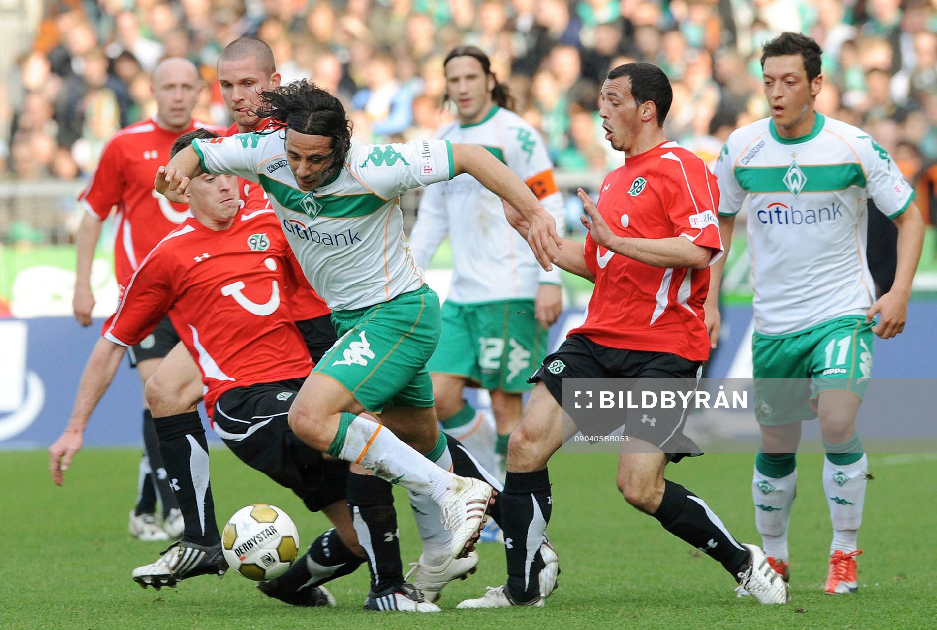  Hanno Balitsch, Leon Andreasen, Claudio Pizarro, Sergio Pinto, Mesut Oezil
