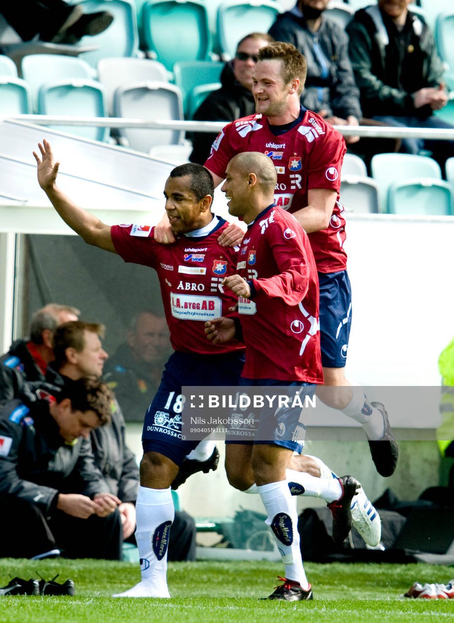  Alvaro Santos, Dennis Jonsson, Alessandro Silva Perreira, jubel.