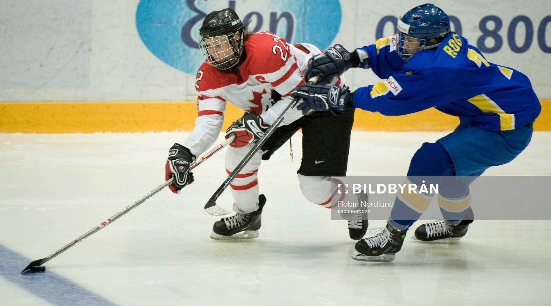 Hayley Wickenheiser, Kanada mot Maria Rooth, Sverige