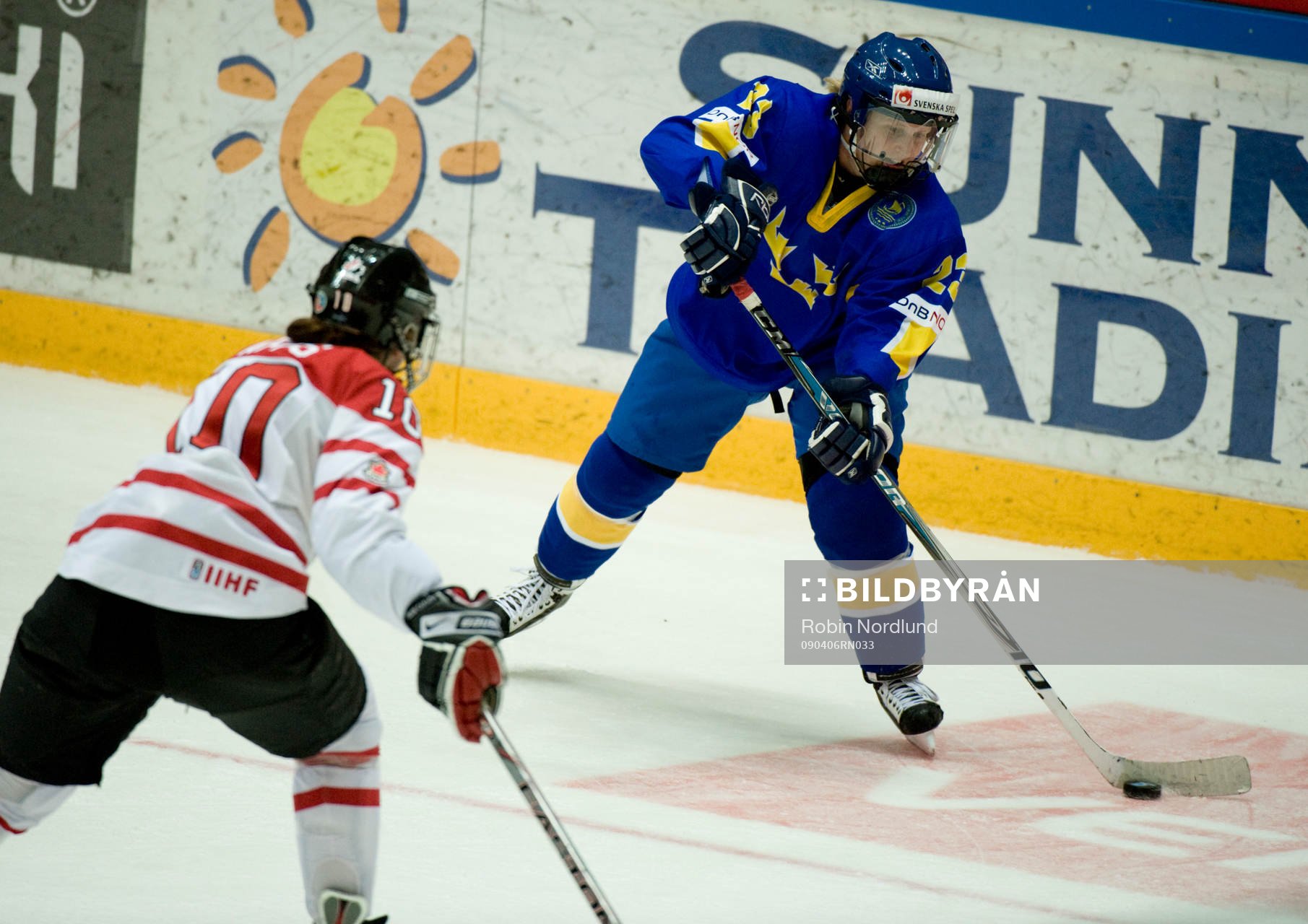 Gunilla Andersson, Sverige mot Gillian Apps, Kanada