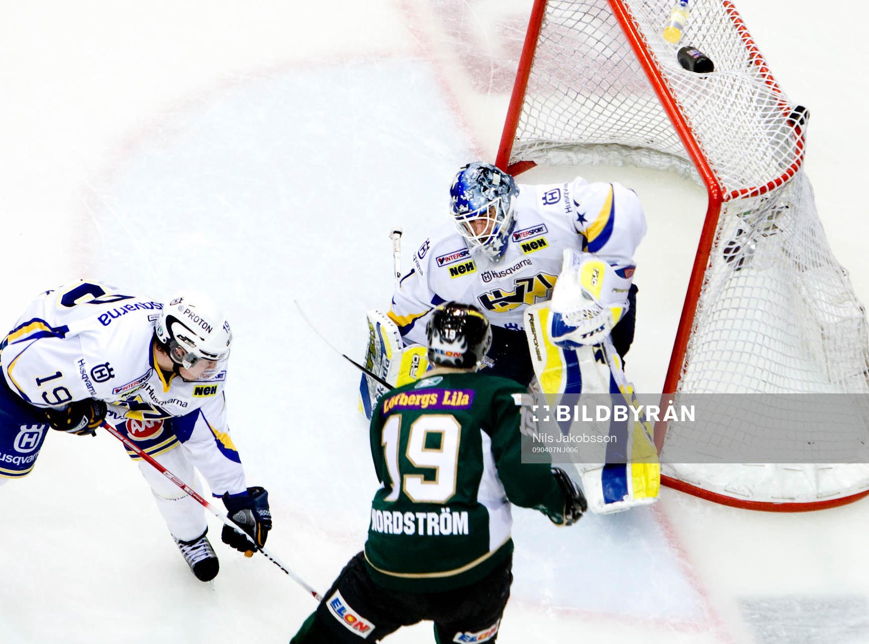 Peter Nordström, Färjestad sprätter in pucken bakom