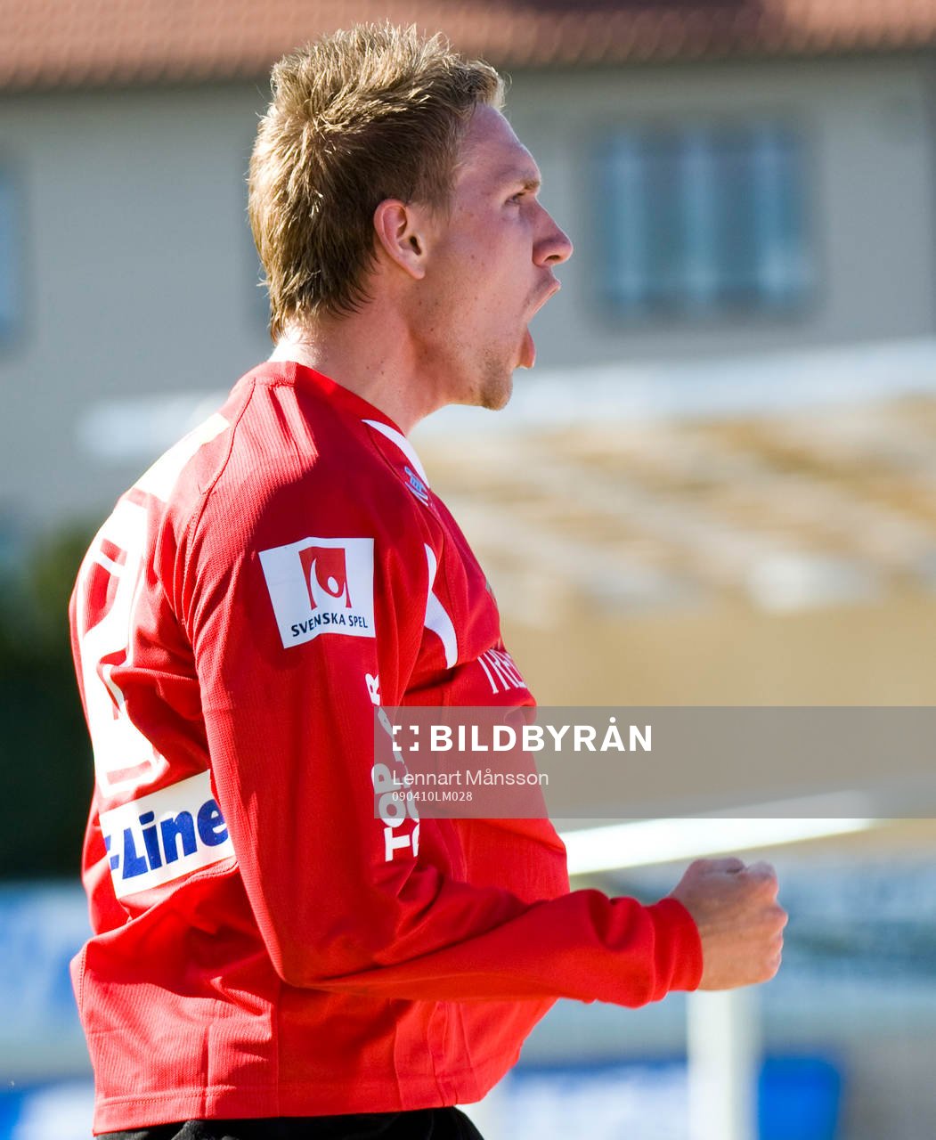 0-1 Marcus Pode, jubel