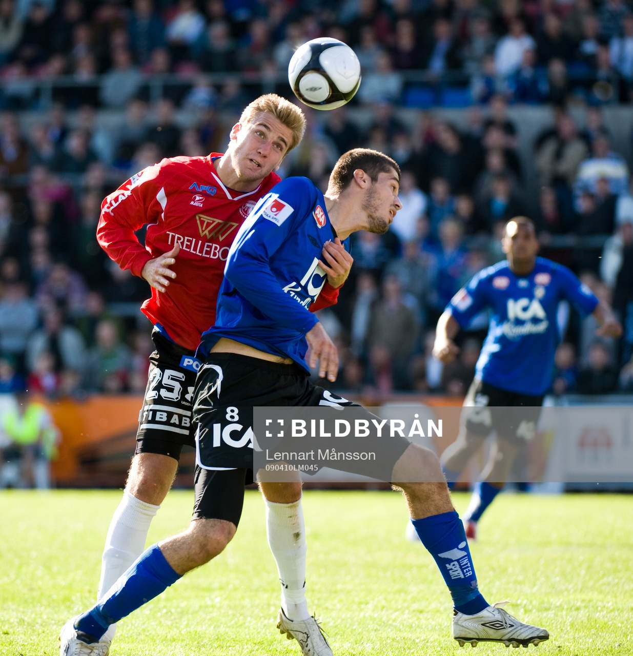 Rasmus Bengtsson stoppar Ajsel Kujovic