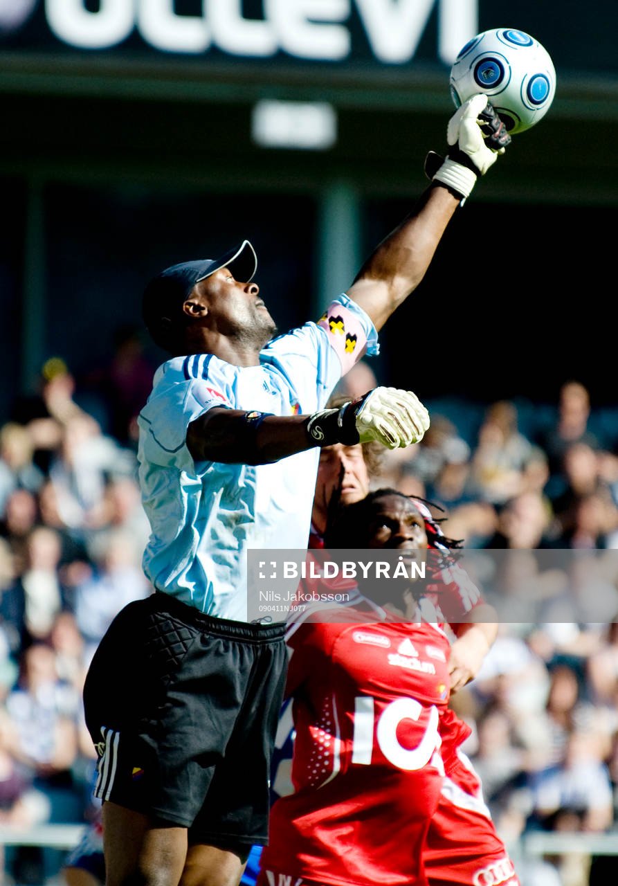 Pa Dembo Touray, målvakt, Djurgården, utboxning