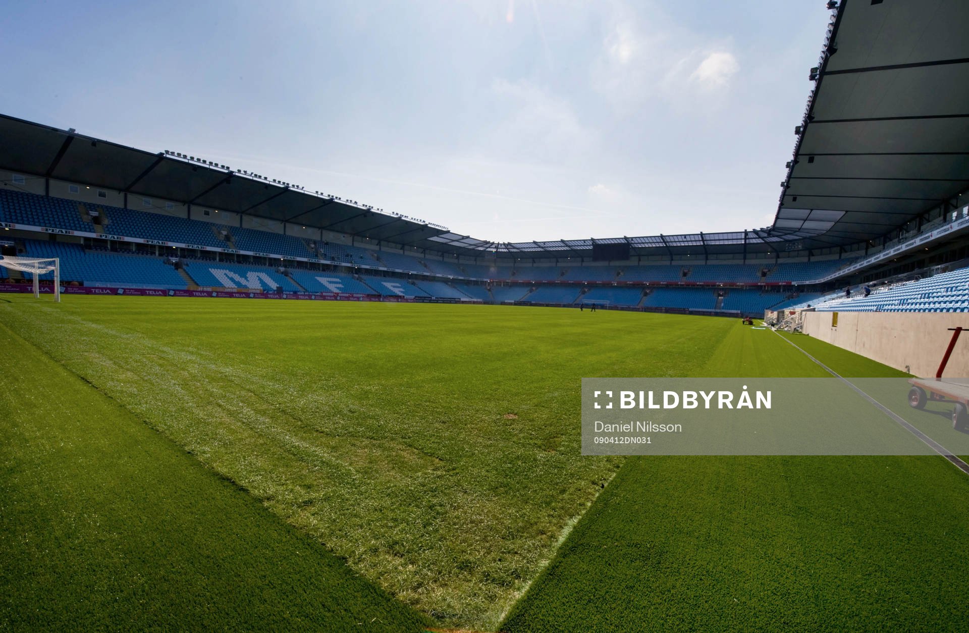 Fotboll, Pressvisning på Swedbank Stadion, Arena
